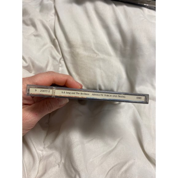 K. D. lang and the reclines absolute torch and twang Music cd - Picture 2 of 4